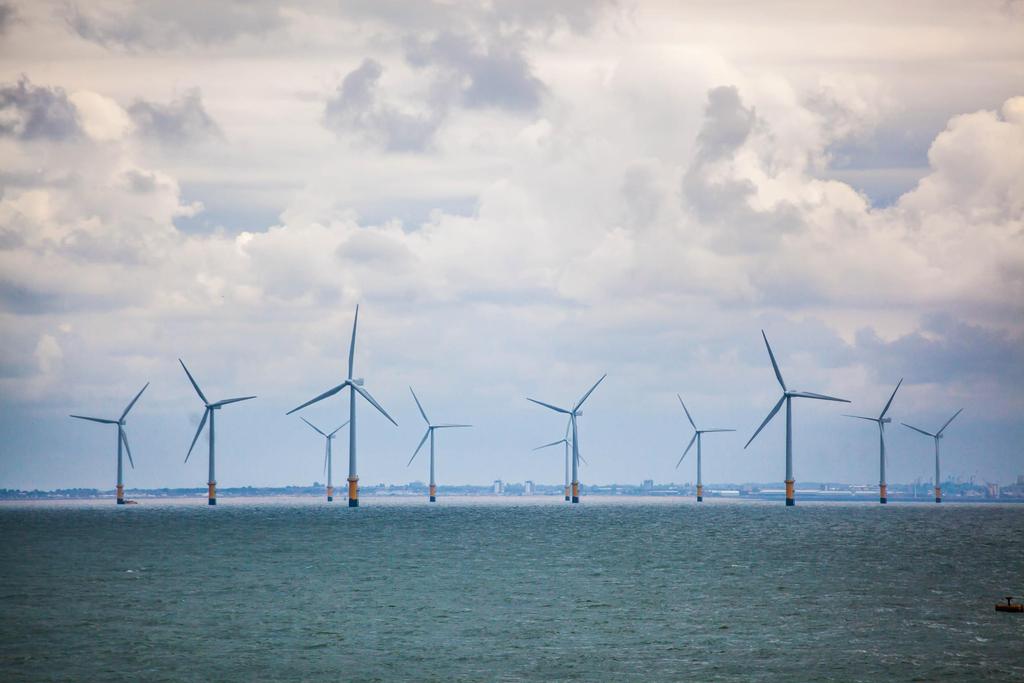 Large-scale Offshore Wind Power Plants Facilitate Regional Energy Transition 7 Burbo Bank extension produces enough