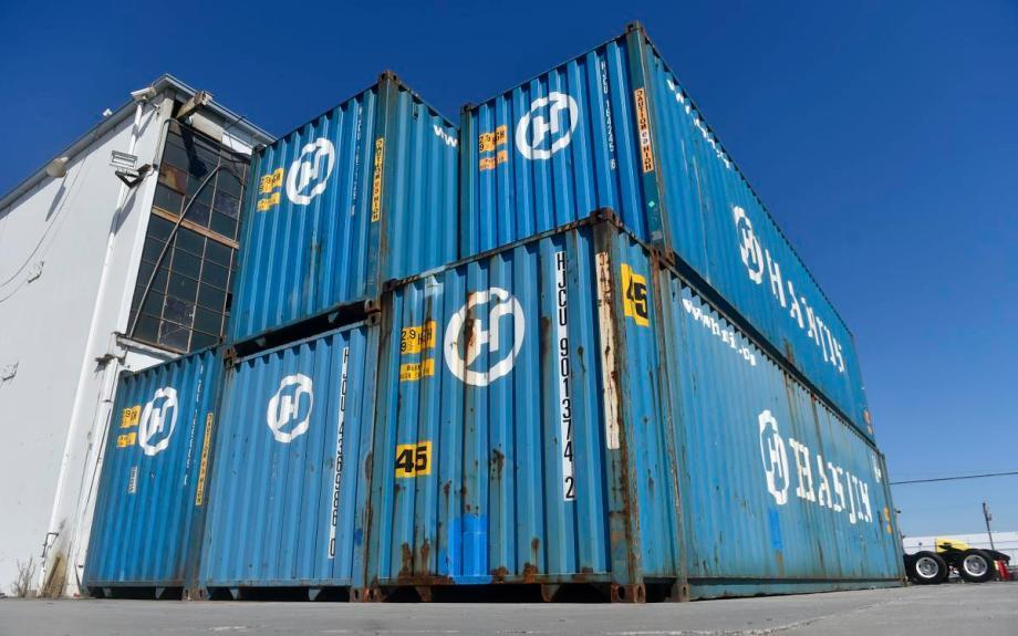 HANJIN STRANDED ASSETS THROUGHOUT THE SUPPLY CHAIN Cargo Containers