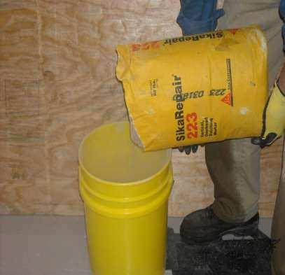 Add SikaRepair 223 to pail with Water or Latex R