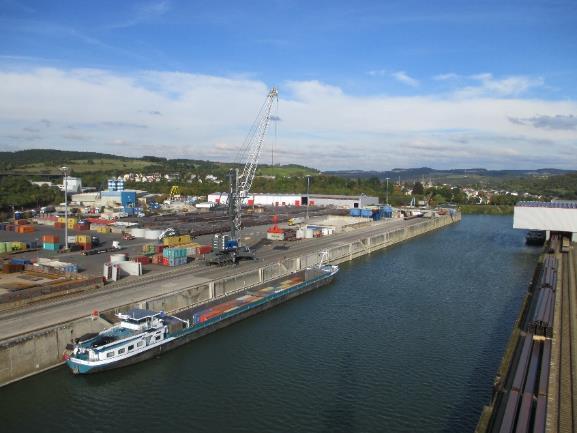ports by the Mosel-Rhine waterway 150.