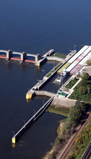 U.S. Inland Waterway System Upper Mississippi River Navigation SYSTEM PLANNING STUDY A TIGER