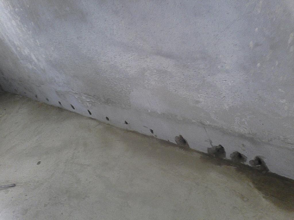 basement, in which Penetron admix was introduced, and in the contact areas with the existing walls an expandable strip was arranged; - Injecting and filling the open cracks or existing holes with