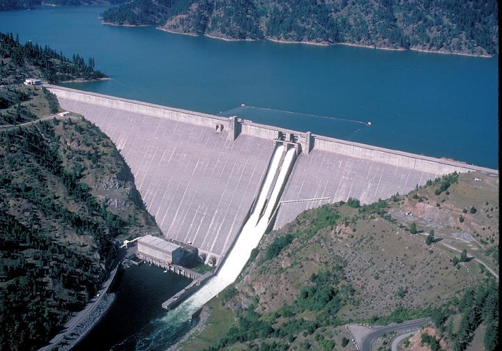 2016 WATER MANAGEMENT PLAN Dworshak Dam Ahsahka, Idaho Bonneville