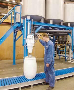 After filtering the paste it can be used for production. GSE offers two configurations for paste preparation: for 120 litre drums or for 220 litre drums.