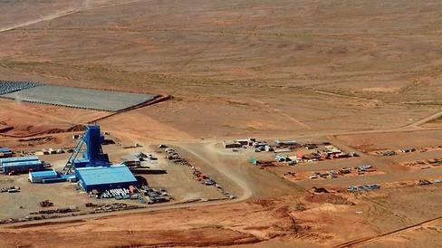 Case study: Oyu Tolgoi Mine, Mongolia Impact of mega-mine on nomadic herders Summary: IFC investment in huge copper