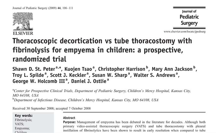 There appears to be no therapeutic or recovery advantages to thoracoscopic debridement compared to fibrinolysis as the