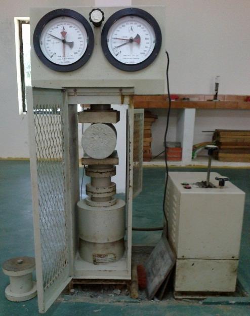 Compressive Strength (MPa) International Journal of Scientific and Research Publications, Volume 3, Issue 6, June 2013 5 Figure 4: Testing of Specimens in Compression Testing Machine & Flexural