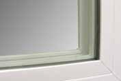 CLEAN, SOLID LINES Empire Series windows have no unsightly accessory grooves, offering clean lines and maximum viewing area.