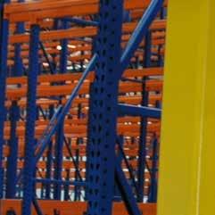 Structural Selective Structural Selective Pallet Rack Systems are similar to rolled-formed pallet rack systems except the horizontal load beams are attached to the uprights with bolts and have much