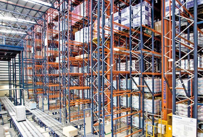 Automated warehouses for pallets 3 Automation of product entry and exit operations. 3 Elimination of any possible errors arising from manual operation.