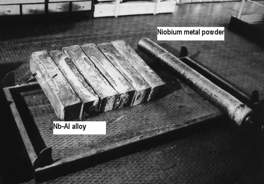 The basic technology of rare metals manufacture is aluminothermal reduction of metal oxides [3 5]: 3Nb 2 O 5 + 10Al = 6Nb + 5Al 2 O 3.
