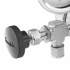 54 Pressure Regulators, K Series Options and Accessories Pressure Gauges Provides measure of inlet pressure, outlet pressure, or both 2 1/2 in. (63 mm) l size with 1/4 in.