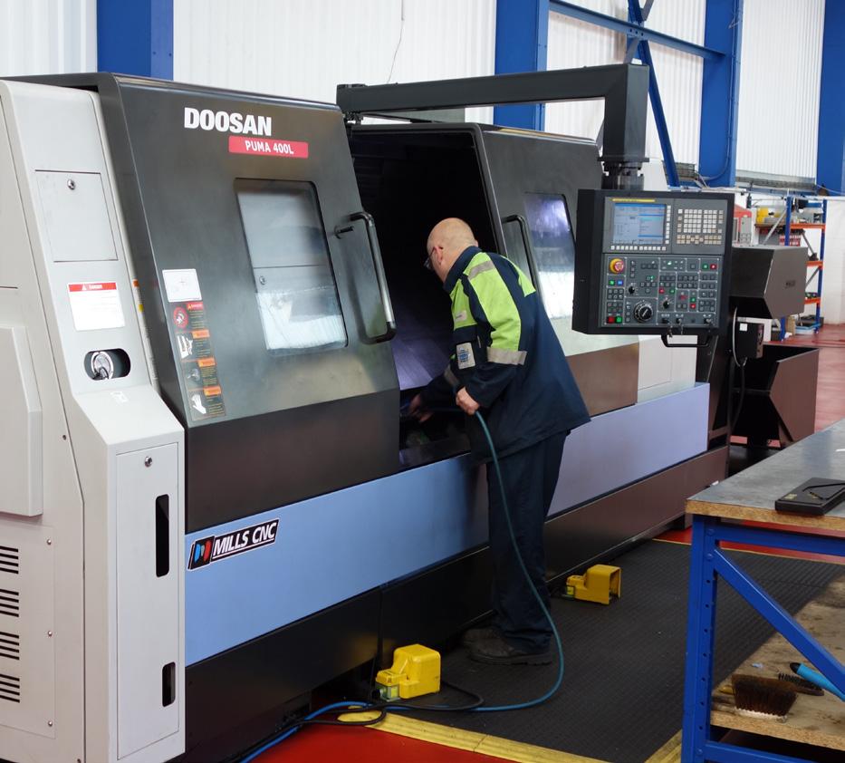 5 ) MAX WORK PIECE WEIGHT 3 Tonnes Plates (Up to 5,000 Kilos) Blanks Rings MACHINES AND SIZE / WEIGHT CAPACITY // PRECISION // CNC MACHINING 3 DOOSAN V5 VERTICALS MAX TURN DIAMETER 585mm (23 )