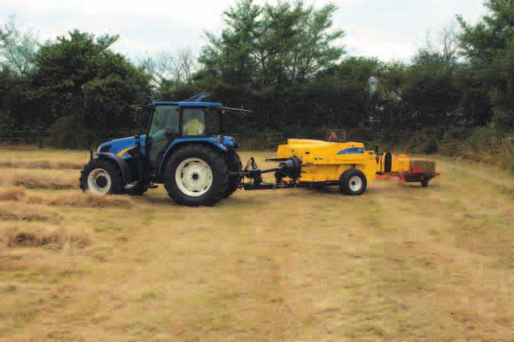 To prevent the build-up of stress on the functional components, the overall baler construction includes a draw bar that is directly connected to the baler axle.