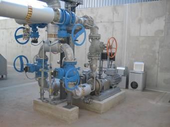 Centrifugal pump on working and pumping tanks for moving crude oil.