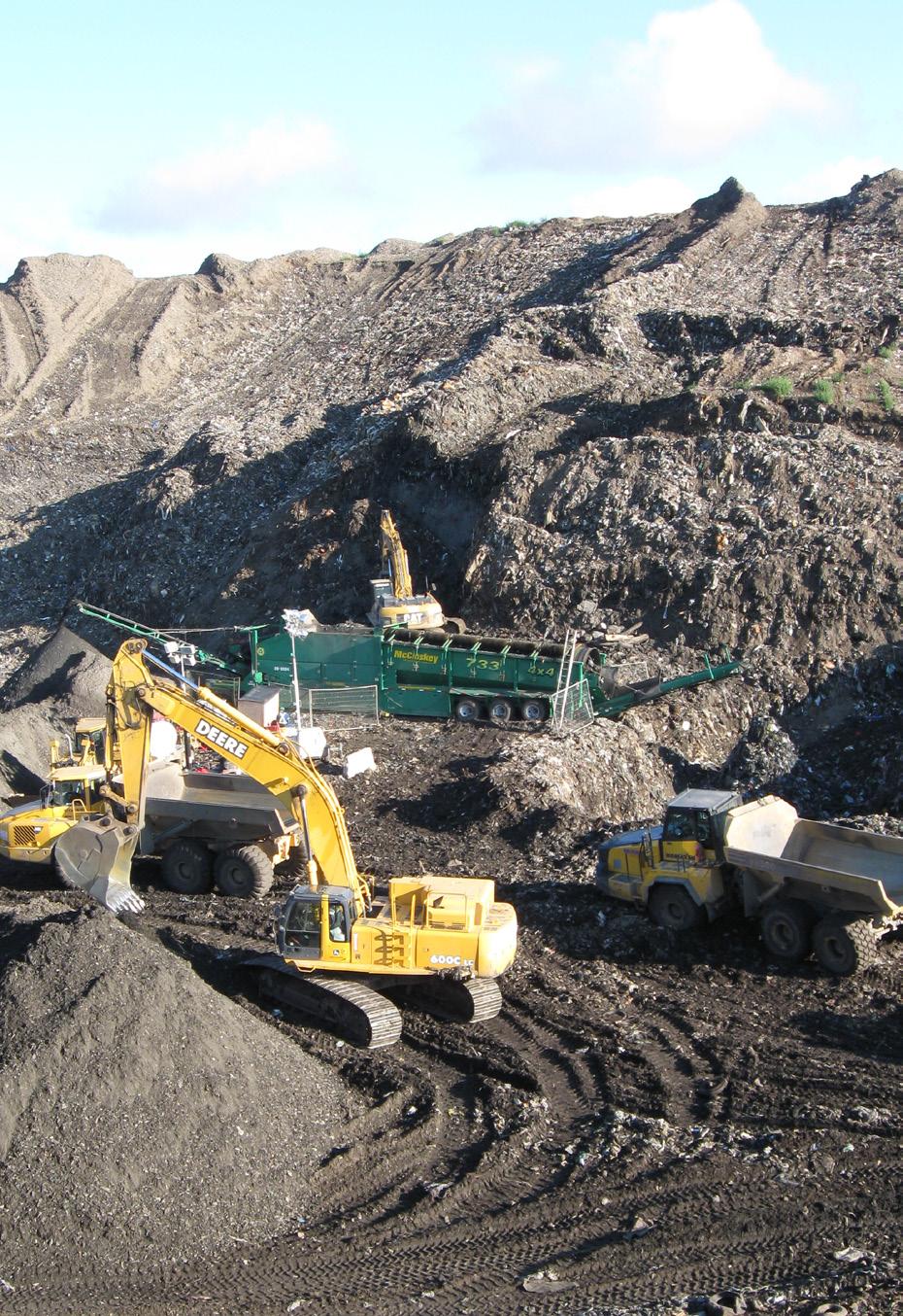 CCE AWARD SUBMISSION BARRIE LANDFILL RECLAMATION AND RE-ENGINEERING 3 Golder was retained by the City to plan, design and implement a program of waste reclamation and engineered containment systems