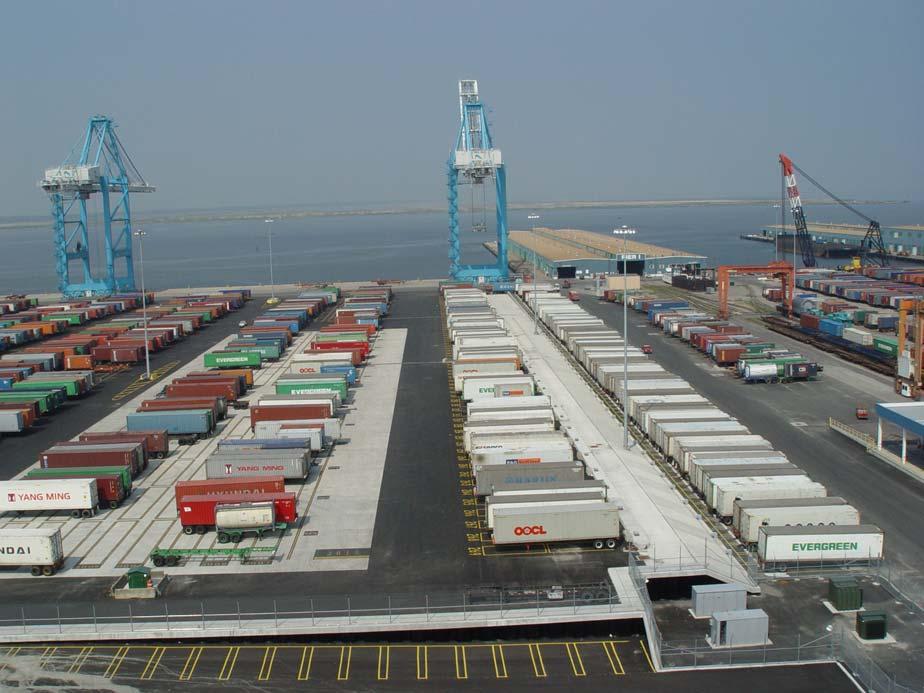 Figure 4.26 Norfolk International Terminals (NIT) Hampton Roads Private Container Terminals APM Maersk Terminal Portsmouth Virginia.