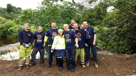 This project was in partnership with the Friends of the Calder group a small group of volunteers who give up their time and effort to try to enhance and beautify the green spaces around Blantyre,