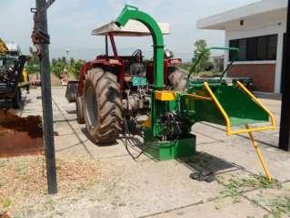 TRACTOR PTO OPERATED WOOD CHIPPER SHREDDER ISSUE: THE LOW GRADE BIOMASS WAS NOT UTILIZED EFFECTIVELY Capacity: 2-3 tons/h Chip size: 10-30 mm (adjustable) Power required: 30