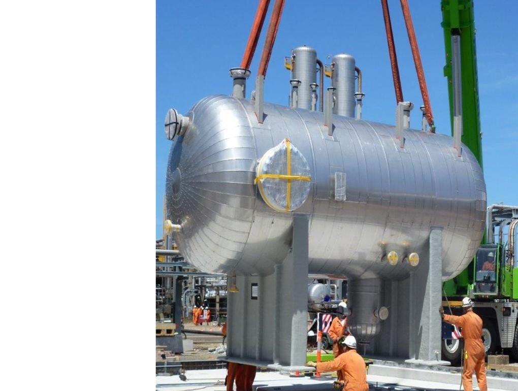 CRA CLAD PRESSURE VESSELS Specialist in CRA Clad products One-stop-shop CRA clad solutions including: Pressure vessel design and fabrication CRA cladding of nozzles and other components Associated