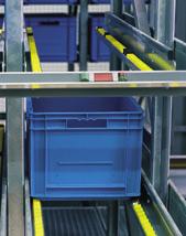 While the storage and retrieval system is in operation, the picker can order-pick from the goods supplied. Walking up and down in front of shelving and inefficient searching is a thing of the past.