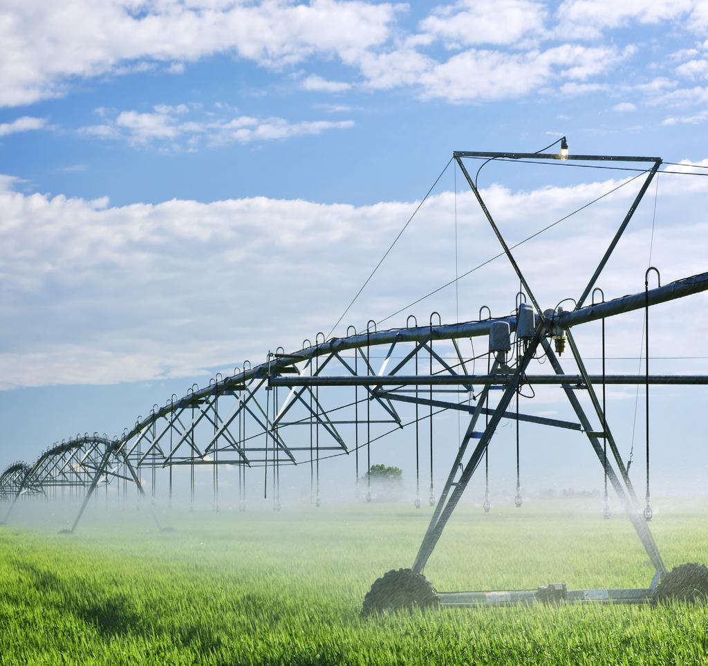 INSIGHT SERIES INSIGHTS ON IRRIGATION SCHEDULING: KNOWING YOUR FIELD A critical aspect of farm management is the ability to identify the appropriate timing of irrigation applications to a field and
