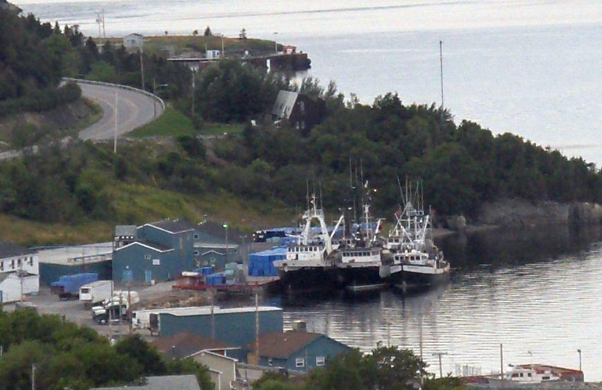 Users of Private Facilities Corner Brook Pulp & Paper - exports paper
