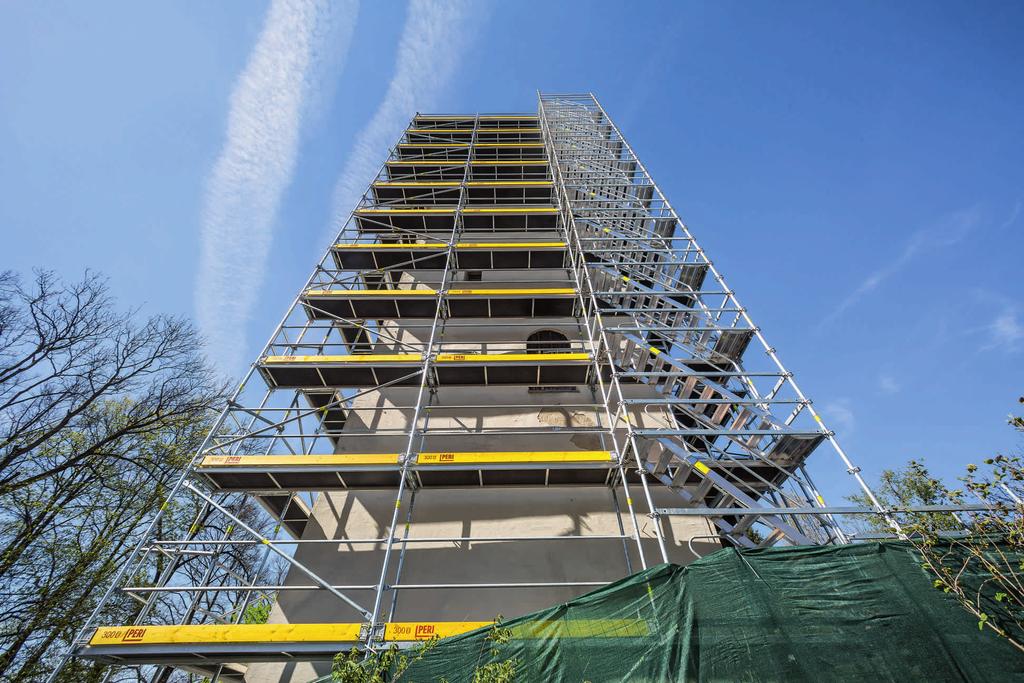 Ledgers of the PERI UP Flex Modular Scaffolding can be directly connected to the rosette nodes of the Easy Frame.