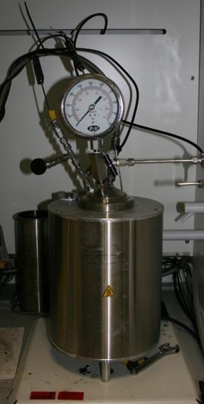 Hydrothermal carbonisation (HTC) Processing High pressure batch reactors (80ml to 2 L) Process