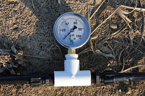 Pressure Gauges Every Irrigation System/Station has a design pressure Monitoring pressure helps identify
