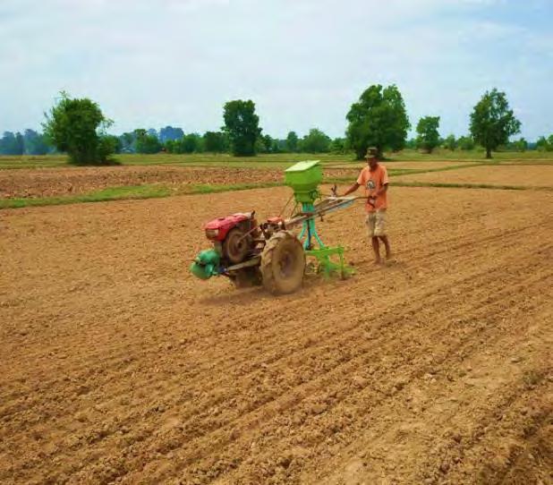 TWO WHEEL TRACTOR NEWSLETTER JUNE-JULY 2016 Latest on direct seeding with 2WT in Laos. Direct seeding of rice in Laos, using a Thai made seed drill.