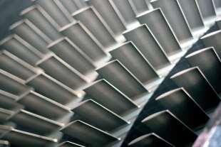 Applications Gas and Combined Cycle Plants Gas turbines: GT