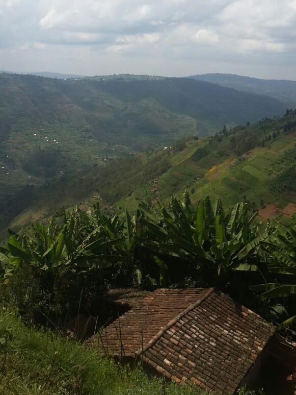 FLRM Achievements in Rwanda Threats on natural resources Small country, high population density High dependence on agriculture Land of a thousand hills with severe erosion and reduced soil fertility