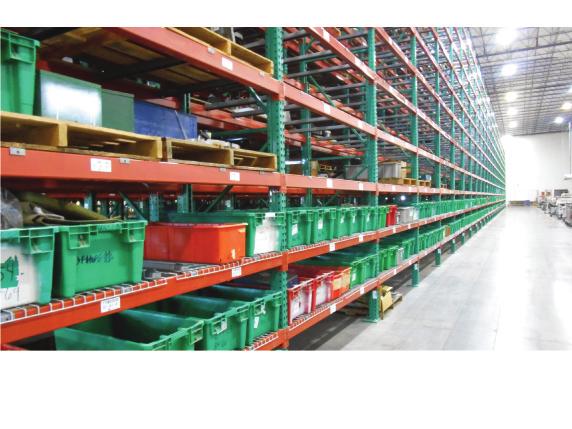 Very strong, able to hold very heavy loads. Ideal for high traffic and forklift impact prone areas. Ideal for outdoor storage and freezer storage. Beams are bolted to the uprights.