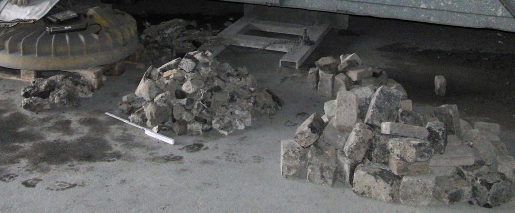 Sorting Garbage, metal Small bricks 110-200 mm, 1.9-5.