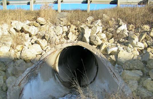 Figure 4-7: Hydraulic Infrastructure Folio HYDRAULIC INFRASTRUCTURE (HIGHWAY CULVERTS AND DEEP STORMWATER TUNNELS) Hydraulic infrastructure, including highway culverts (diameter greater than 10 feet)