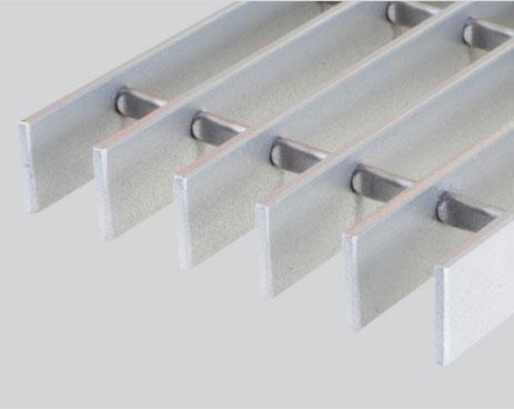 STAINLESS STEEL GRATING "SS" SERIES PRODUCT SPECIFICATION GUIDE PART 1: GENERAL The swaging process allows the
