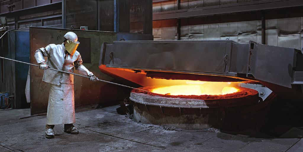 OUR VALUE TO THE FOUNDRY INDUSTRY CALDERYS is the world s leading provider of refractory solutions for both ferrous and non-ferrous foundries, combining innovative products, engineering know-how,