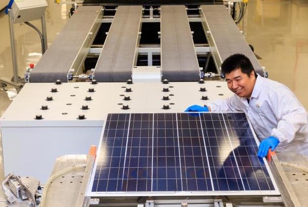 Main R&D areas of SERIS Solar cells: Silicon wafer solar cells (various cell