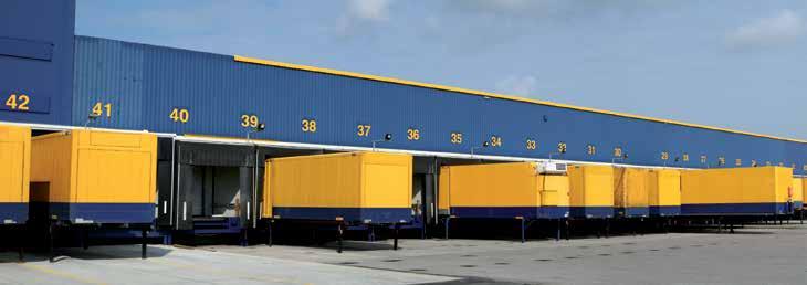 7 Allianz Global Corporate & Specialty 7 There are currently more than 20,000 hauliers, over 3,000 freight forwarders and numerous storage firms in the UK, most of them organised in influential