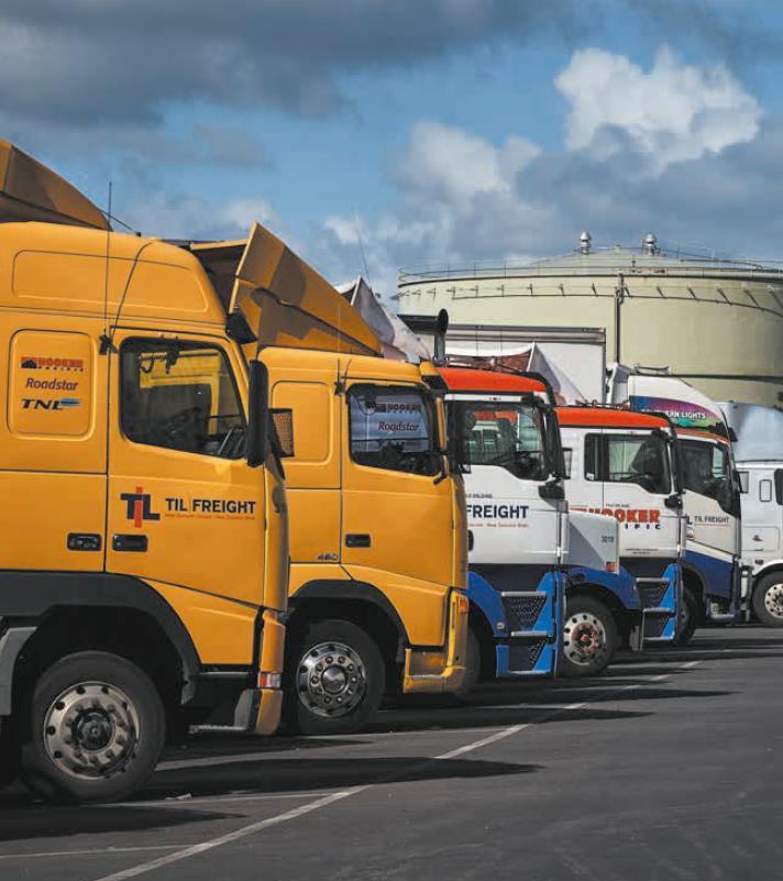 ABOUT TIL LOGISTICS GROUP One of New Zealand s largest domestic freight and logistics platforms Nationwide network of branches, depots and warehouses with 60 locations and over 150,000m2 of