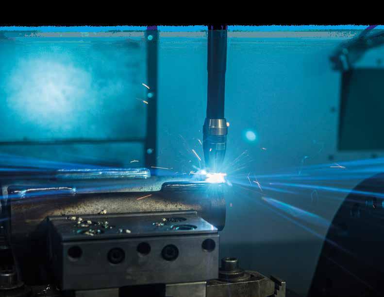 WELDPRINT 5AX Main features of the machine Hybrid technology combination of material addition and splinter machining The machine allows for creating, welding, and machining sections of weight up to