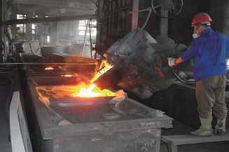 The molten cast metal is analyzed, the chemical composition and temperature shall being adjusted.