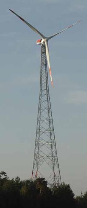 Lattice tower Lattice towers have numerous advantages: Less expensive Increased power with increased wind speed through greater height Minimum 20 % lighter 60% less