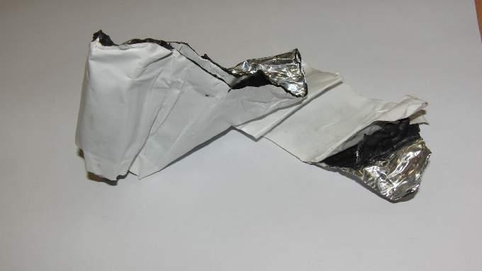 Aluminum sheets with bitumen adhesions