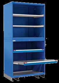 +++ Equipment 2 shelves 2 pull-out shelves 1 pallet base, without front cover