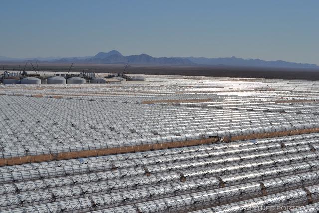 new Solana 280 MW trough thermal plant in Arizona Sunlight focused onto