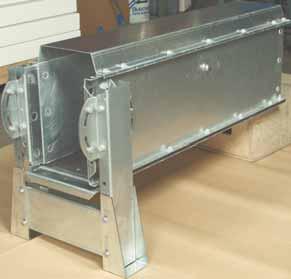 Cimbria chain conveyors are ideal for horizontal and slightly inclined conveying of products such as grain, pellets, powder, and shavings where an enclosed dust