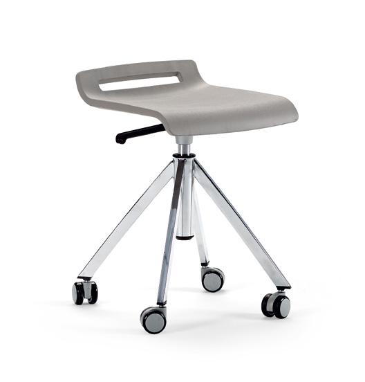 MIT STOOL HIGH a b 7 DESCRIPTION a b 7 PU integral (polyurethane) Seat in different finishes, moulded over internal injected aluminium