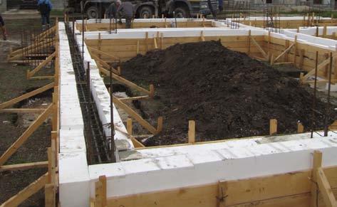 This concrete block was connected by foundation beams and it was choose this foundation type to eliminate the thermal bridges from the floor on ground.